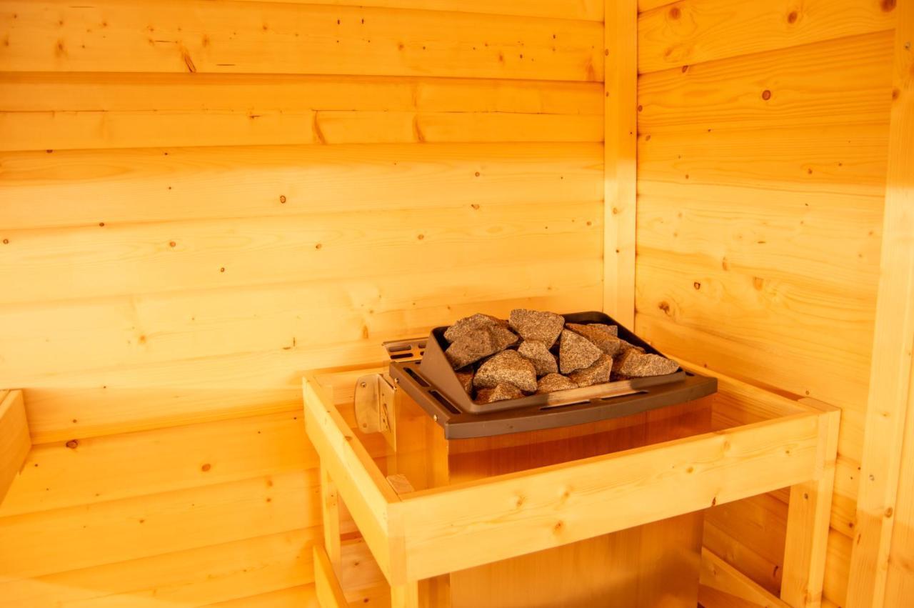 Wellnessoase Mitten In Der Wasserfallstadt Triberg Triberg im Schwarzwald Luaran gambar